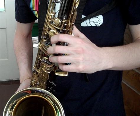 #bettersax #saxophone #amazonJay Metcalf compares the cheapest alto saxophone on Amazon versus a professional Yanagisawa alto. 🎷Saxophone in this video: htt...